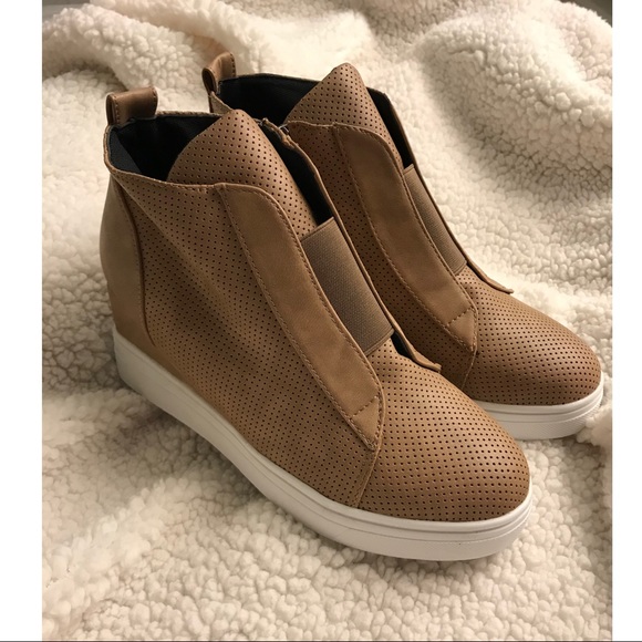 ⭐️ 5 STAR ⭐️ Khaki Vegan Suede Wedge Sneaker - Picture 2 of 5
